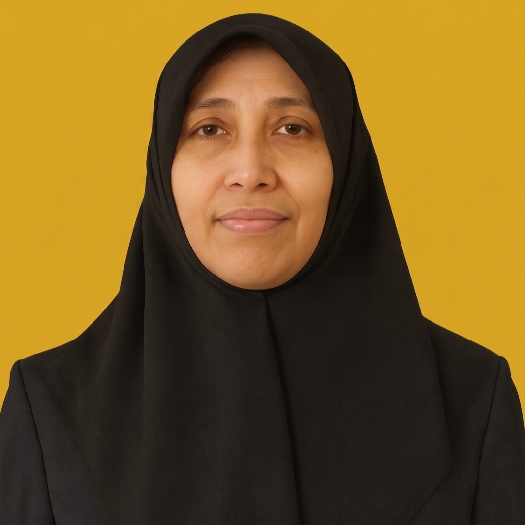 Foto Dr. Qurrotul Aini M.T.